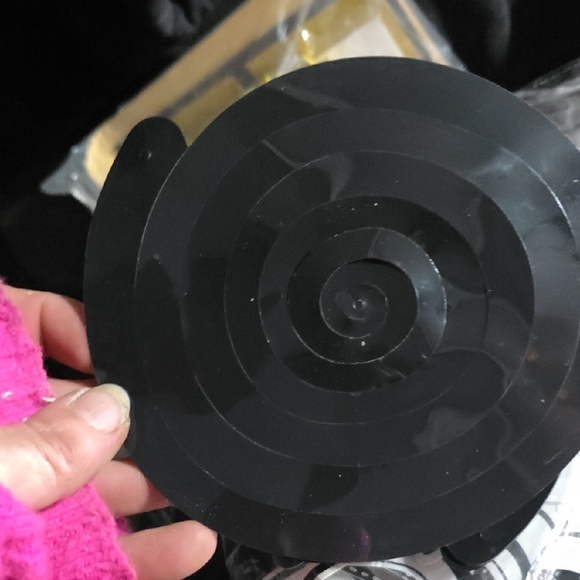 Spider Web Halloween Decor - Picture 10 of 11